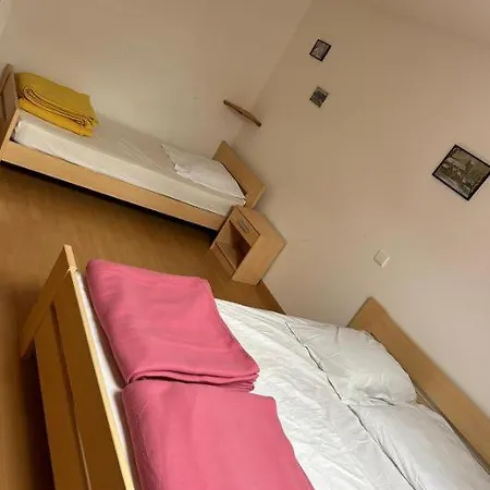 De La Racine * Girmont-Val-dʼAjol